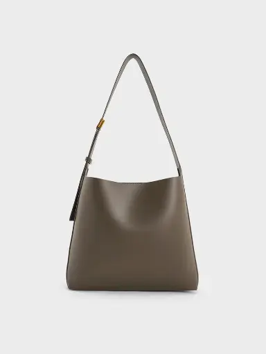 [CHBBR00781] Charles and Keith